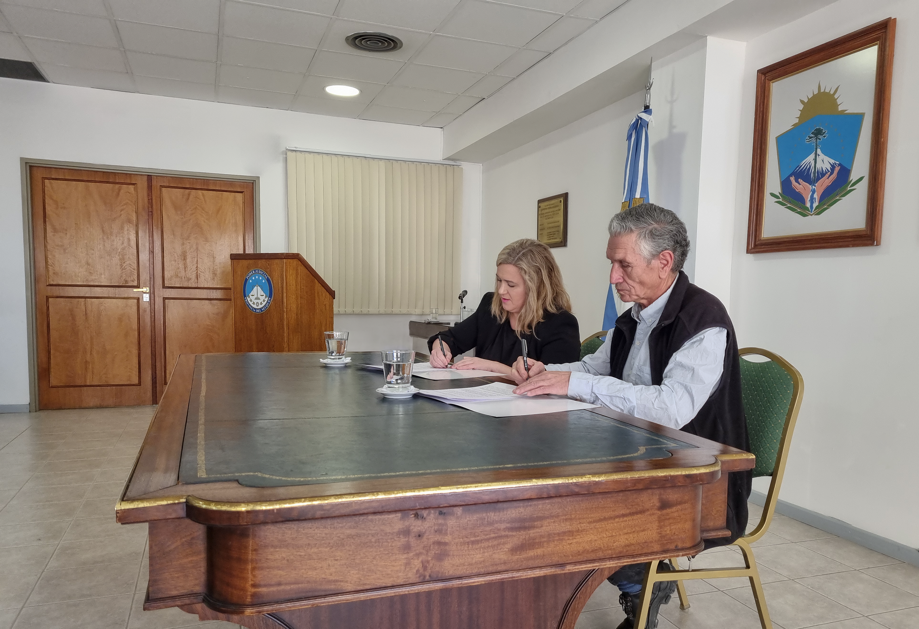 firma-1